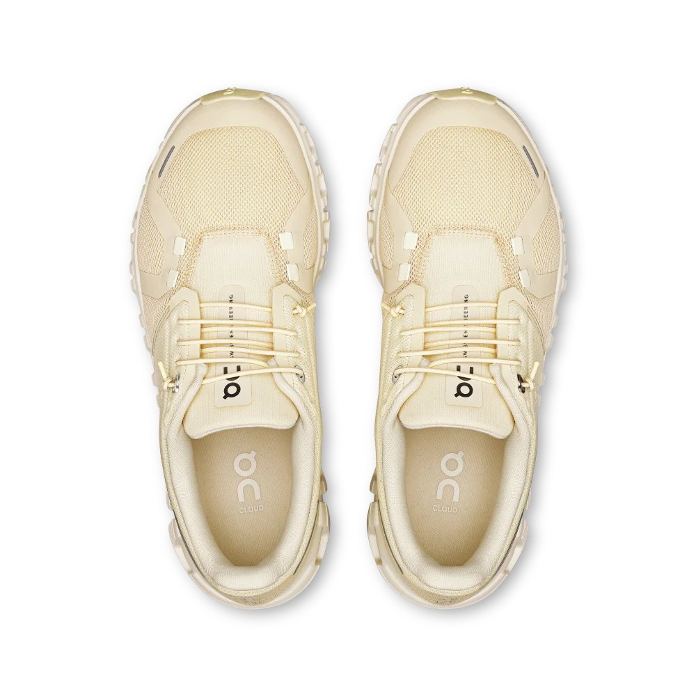 ON Women's Cloud 6 - Castor Ivory
