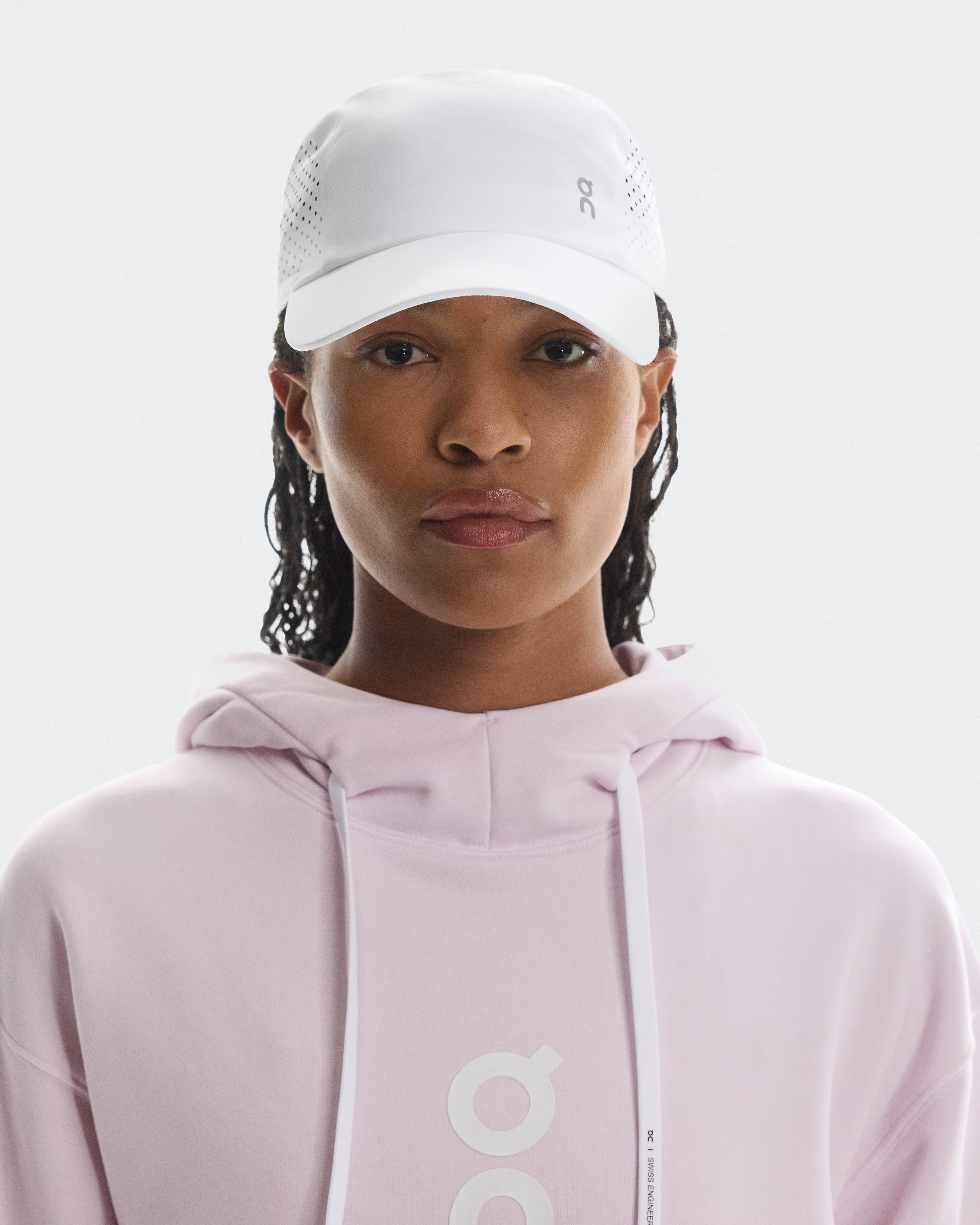 On - Lightweight Cap White/White (2UF1330069)