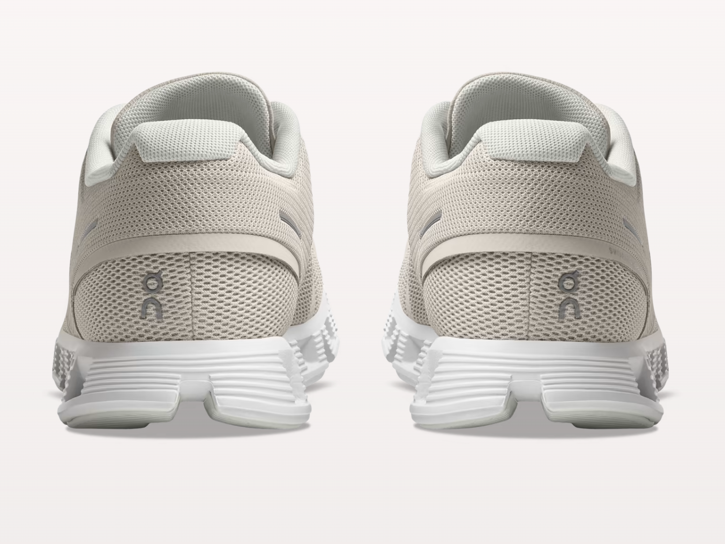 On Womens Cloud 5 - Pearl/White (59.98773)