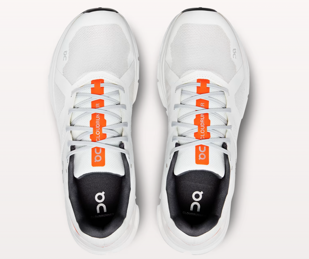On Mens Cloudrunner Wide- Undyed White/Flame (56.98037)