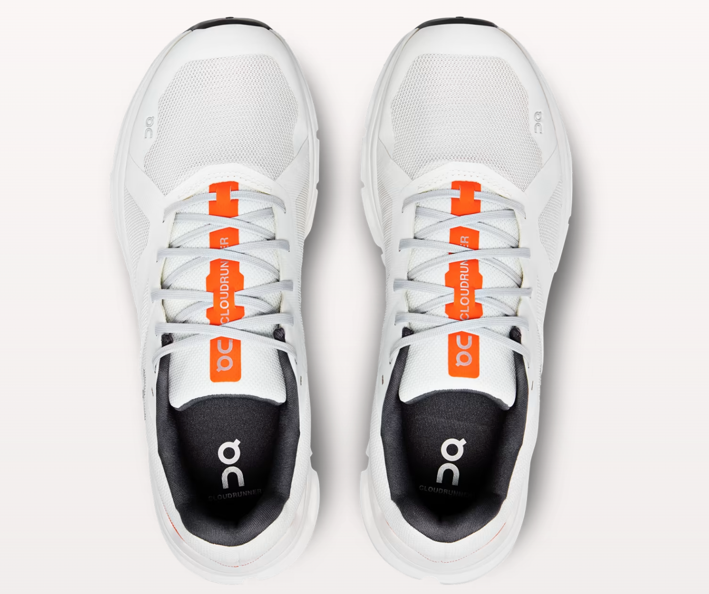 On Mens Cloudrunner Wide- Undyed White/Flame (56.98037)