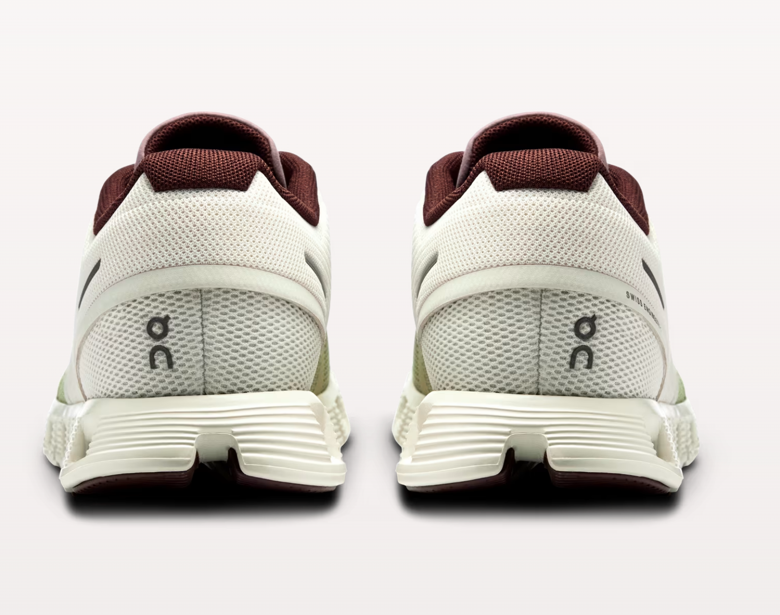 On Womens Cloud 5 - Ice/Haze (59.98016)
