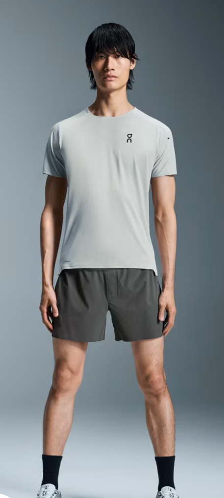 On 5" Lightweight Shorts - Eclipse - MEN (1ME11560264)