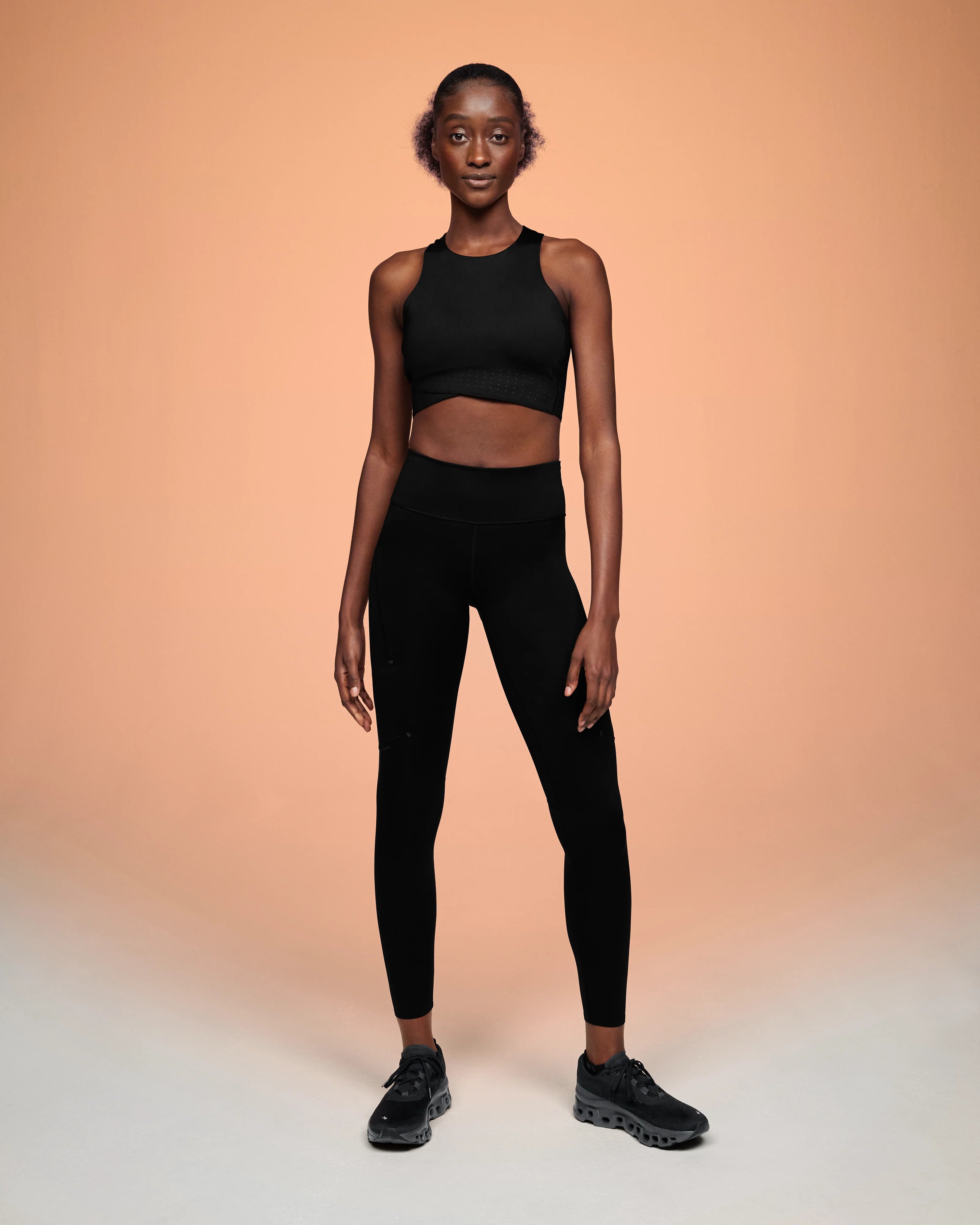 On Performance Tights W - Black - WOMEN (1WE11930553)